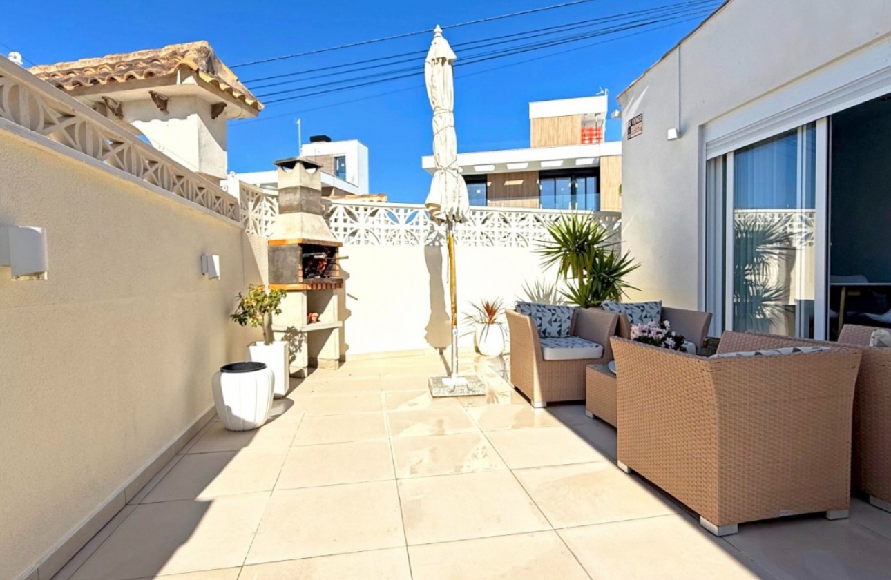 Resale - Apartment / flat - Torrevieja - Torrelamata - La Mata
