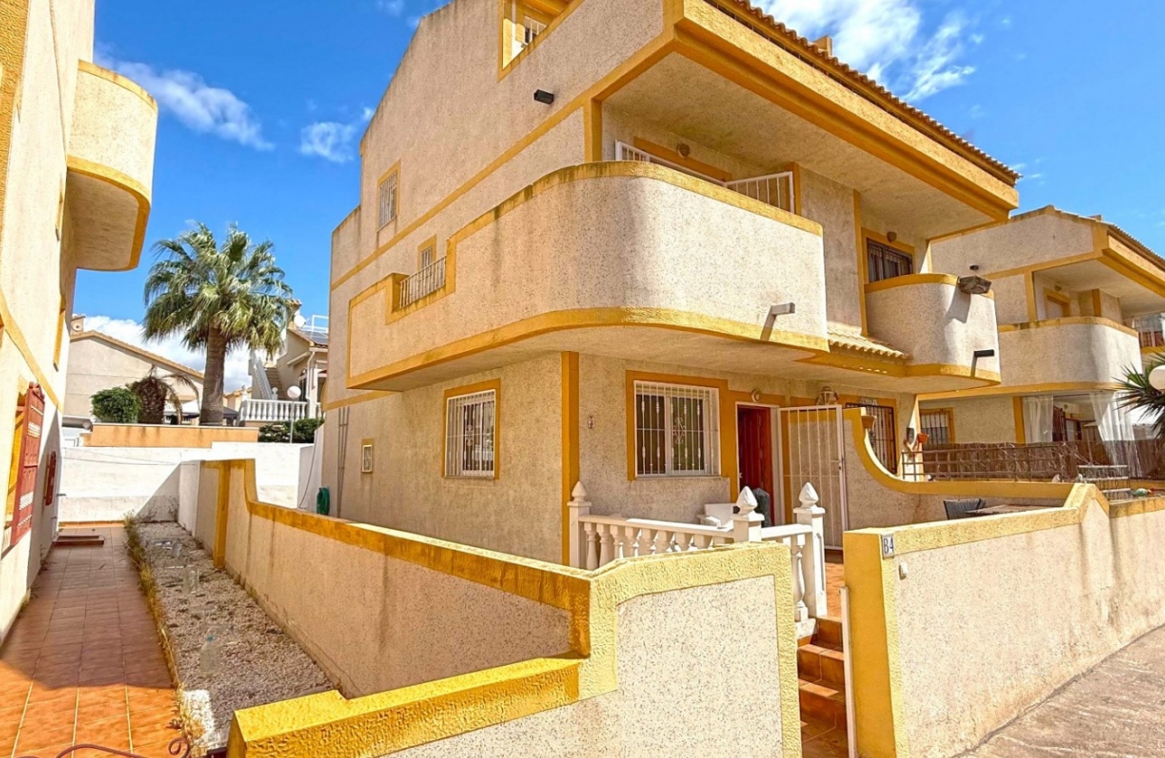 Resale - Villa - Orihuela Costa - Los Altos