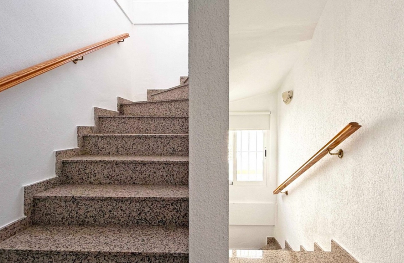 Resale - Villa - Orihuela Costa - Los Altos