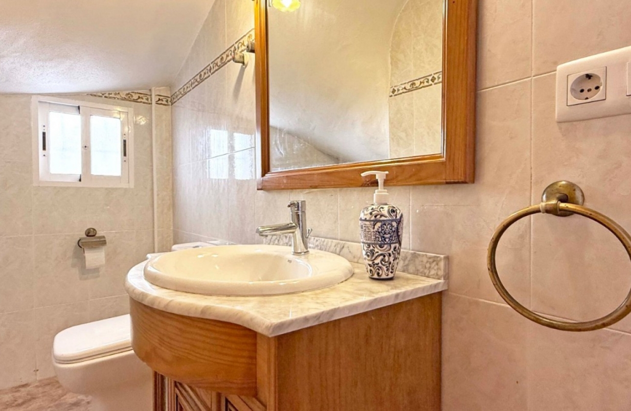 Resale - Villa - Orihuela Costa - Los Altos