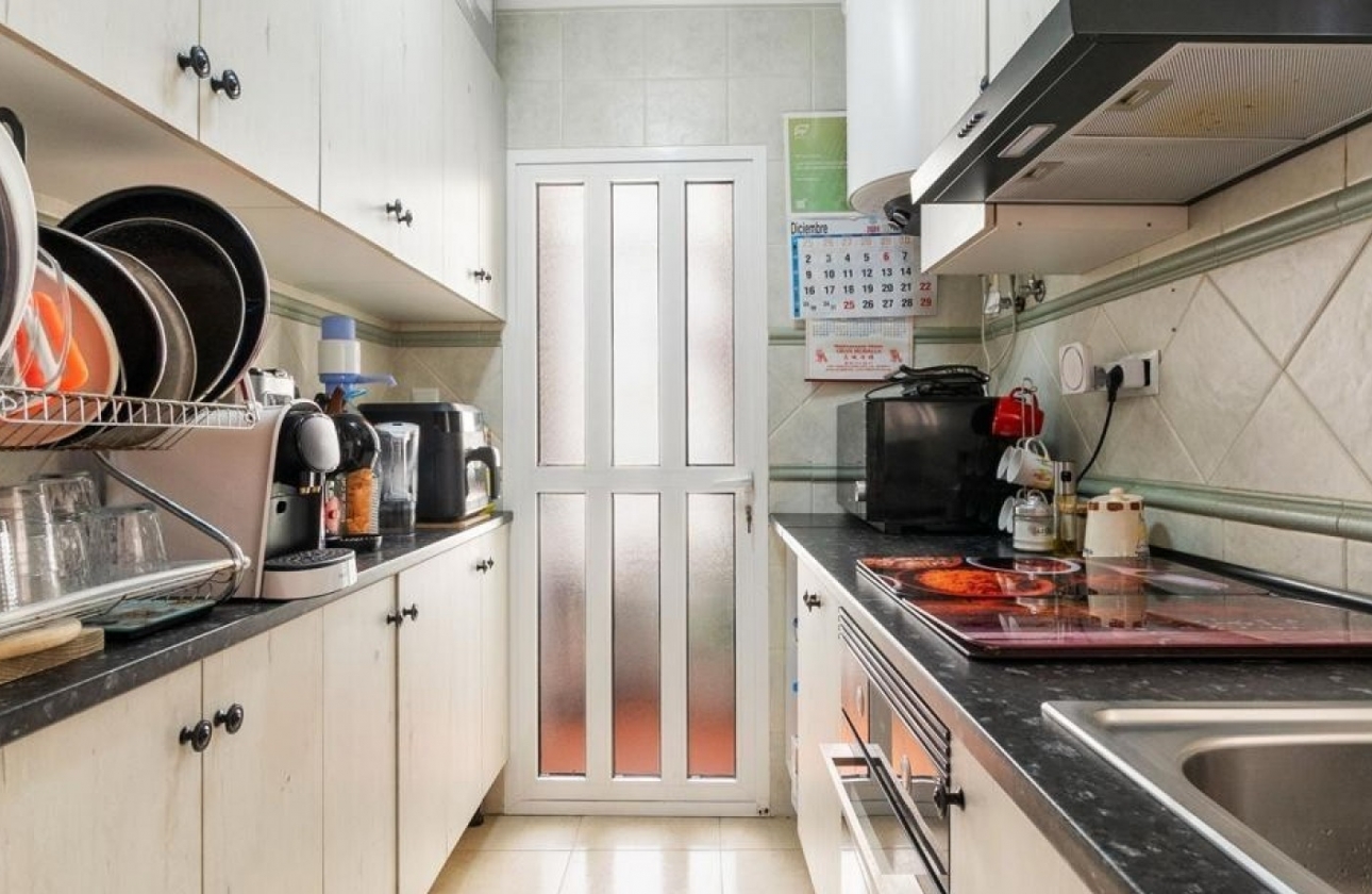 Resale - Villa - Orihuela Costa - Villamartín