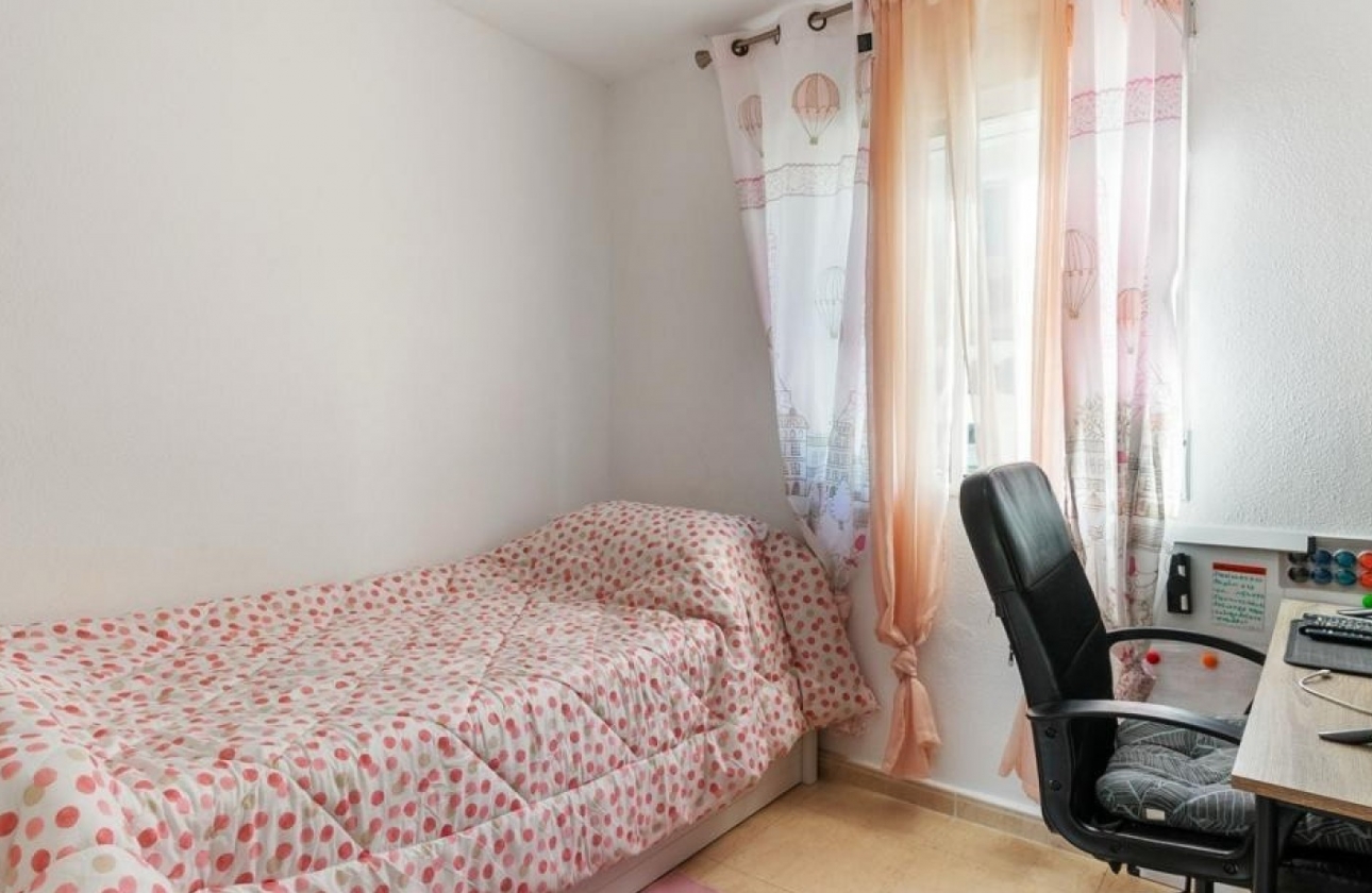 Resale - Villa - Orihuela Costa - Villamartín