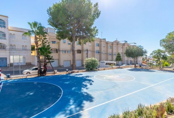 Resale - Villa - Orihuela Costa - Villamartín