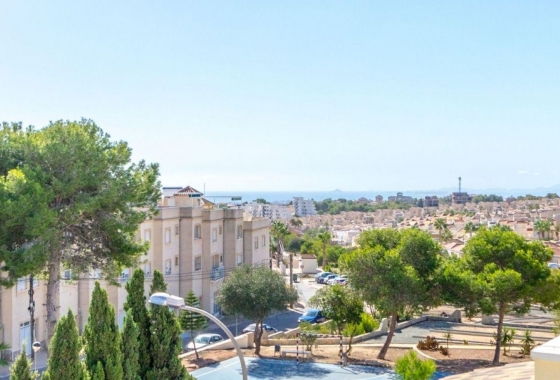 Resale - Villa - Orihuela Costa - Villamartín