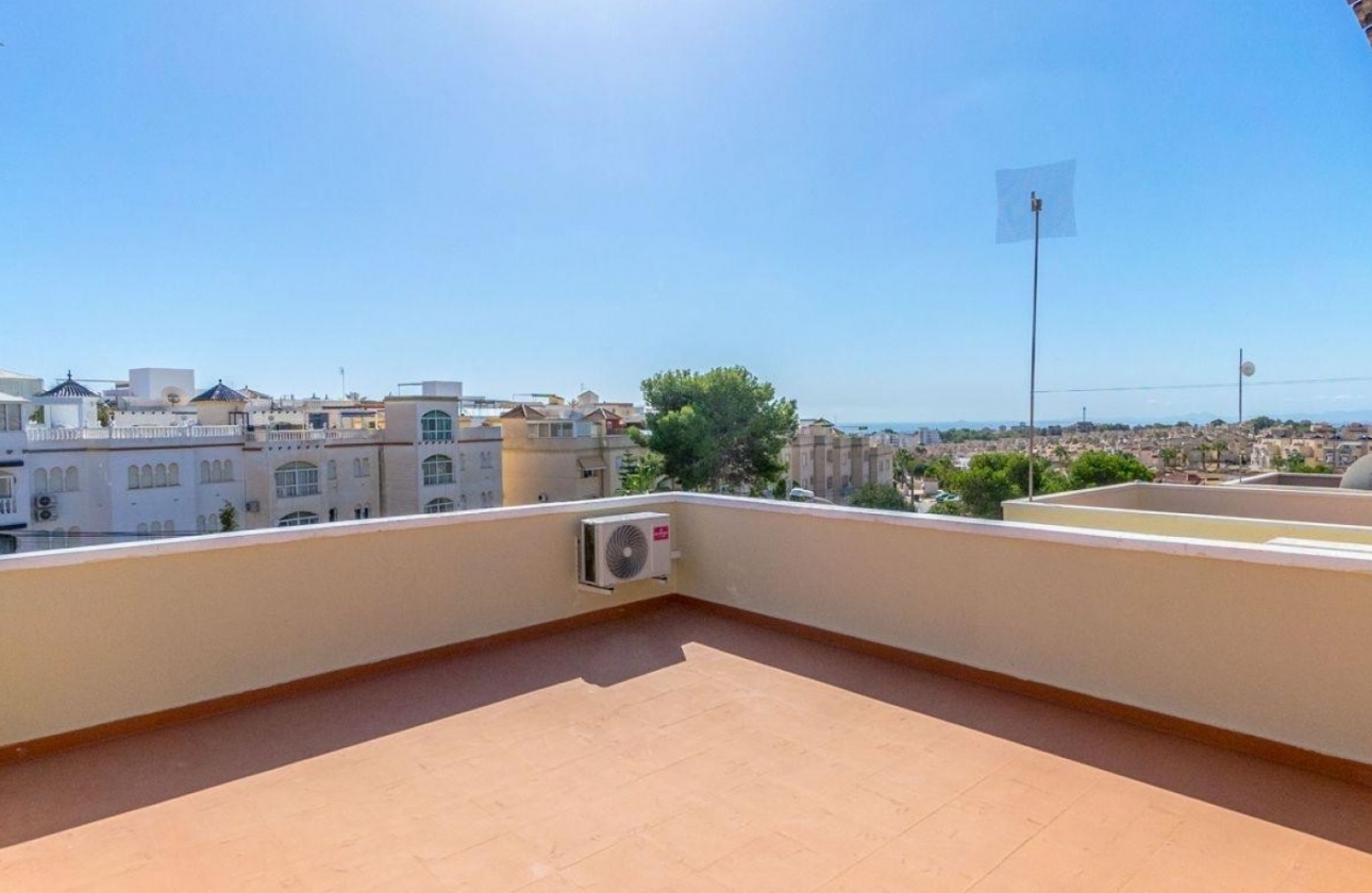 Resale - Villa - Orihuela Costa - Villamartín