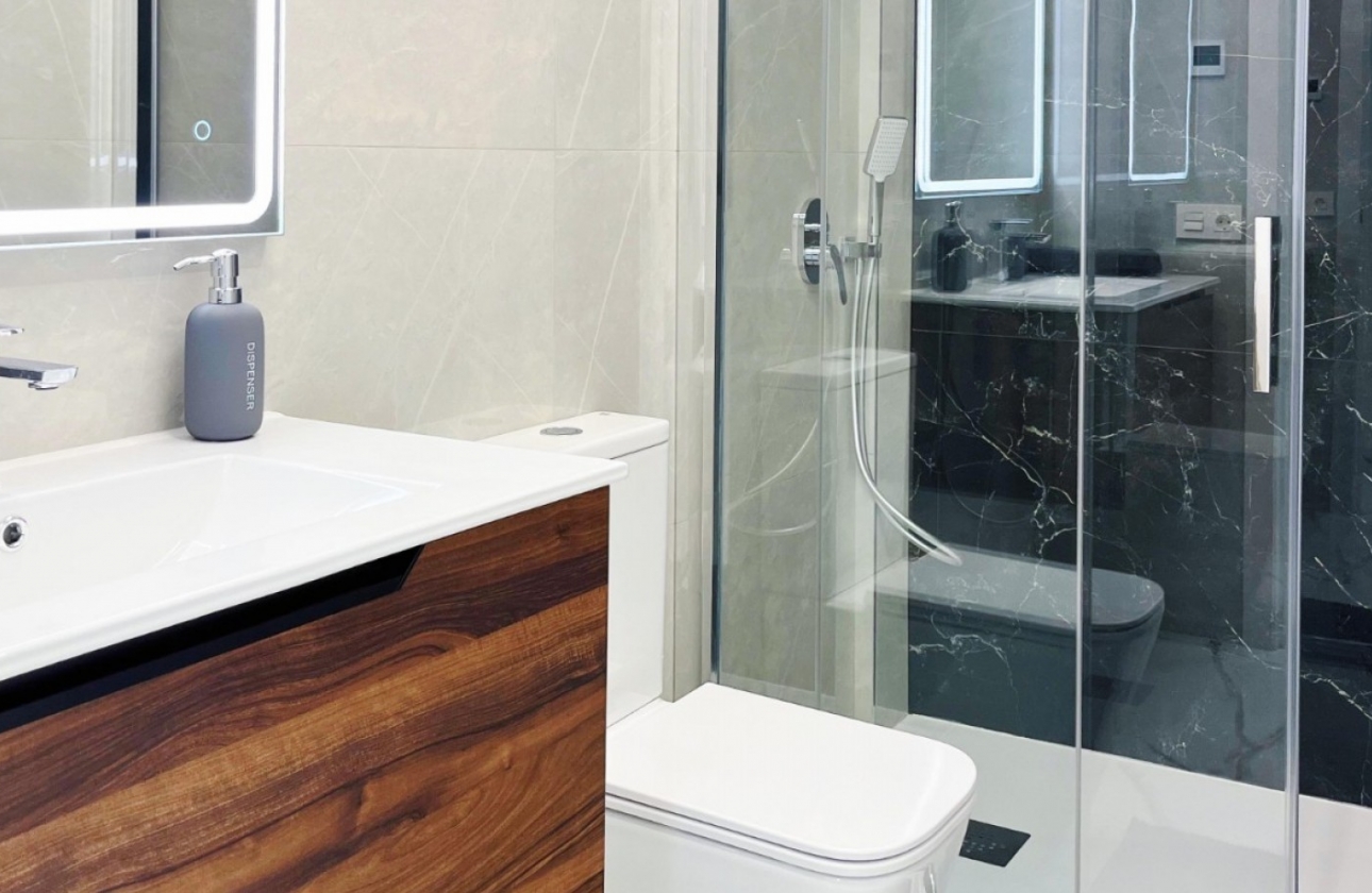 Resale - Apartment / flat - Torrevieja - Playa del Cura