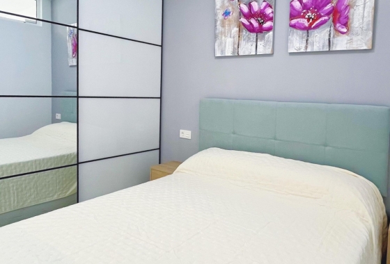 Resale - Apartment / flat - Torrevieja - Playa del Cura