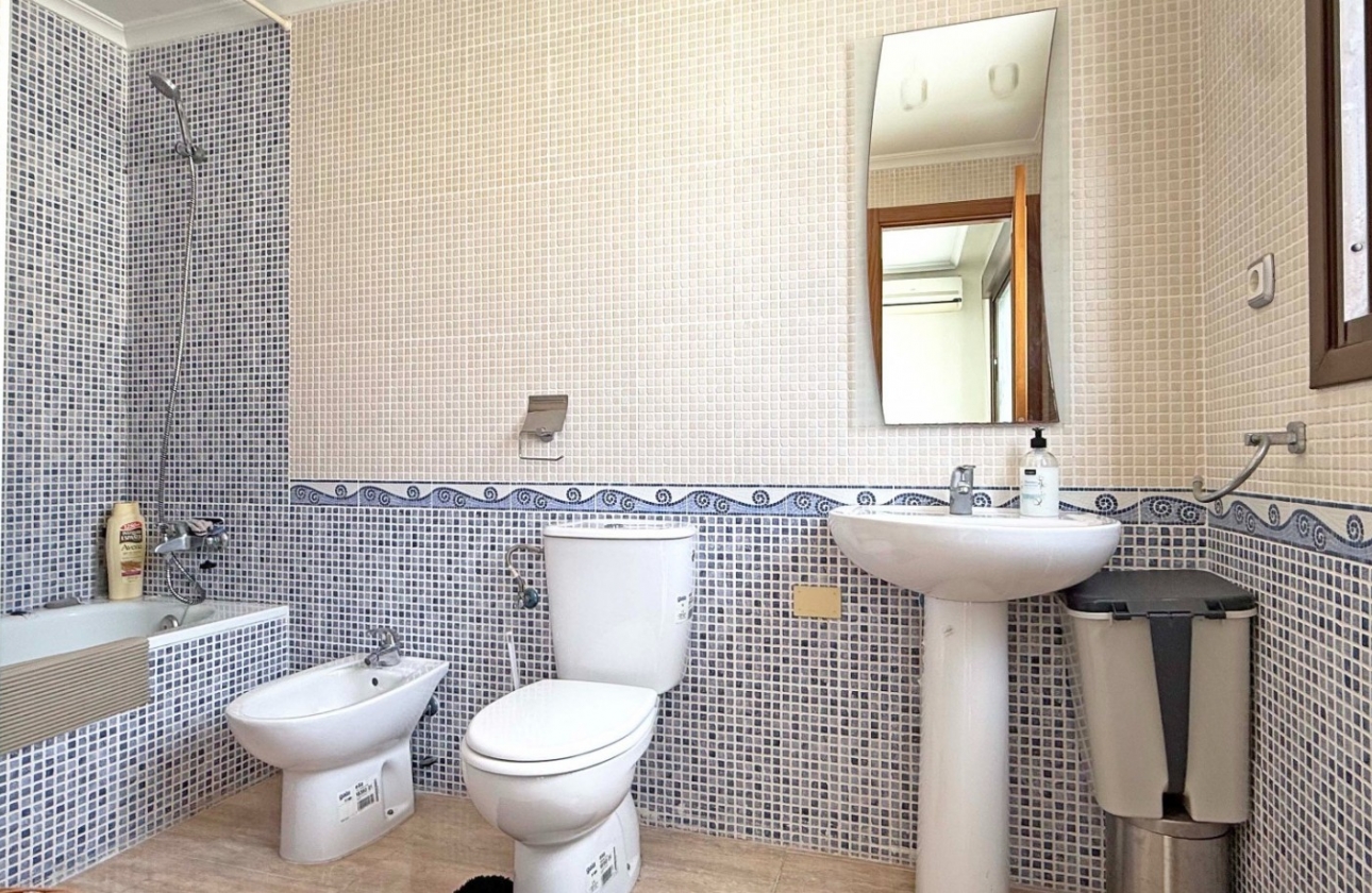 Herverkoop - Appartement / flat - Torrevieja