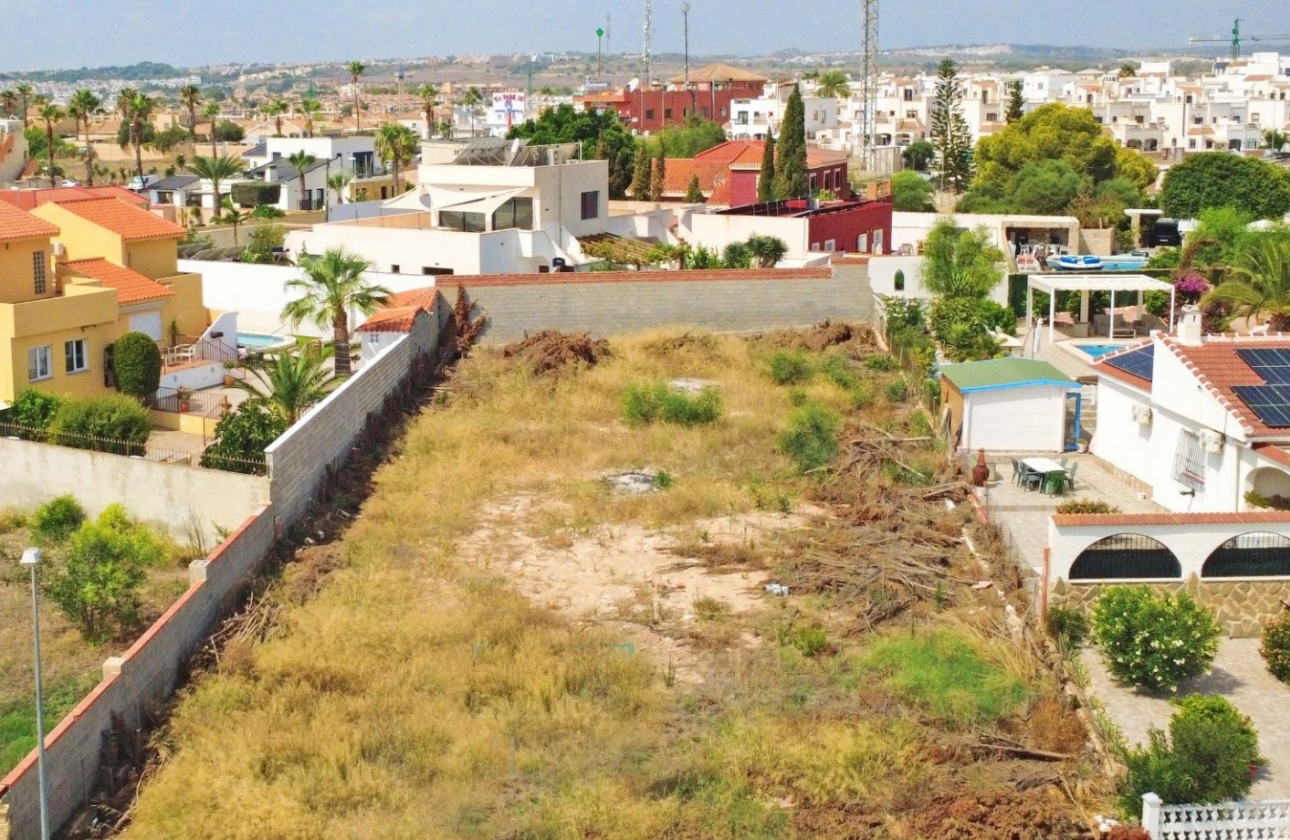 Resale - Plot / Land - Torrevieja - Los Balcones - Los Altos del Edén