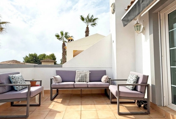 Resale - Villa - Orihuela Costa - Villamartín