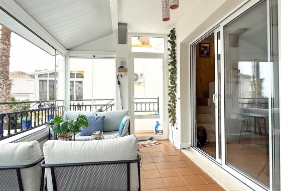 Resale - Villa - Orihuela Costa - Villamartín