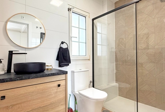 Resale - Villa - Orihuela Costa - Villamartín