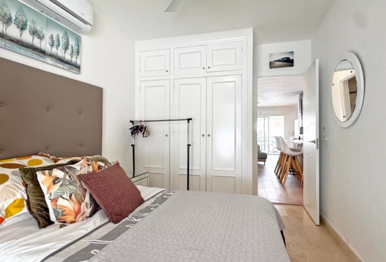 Resale - Villa - Orihuela Costa - Villamartín