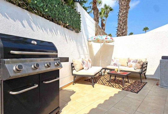 Resale - Villa - Orihuela Costa - Villamartín