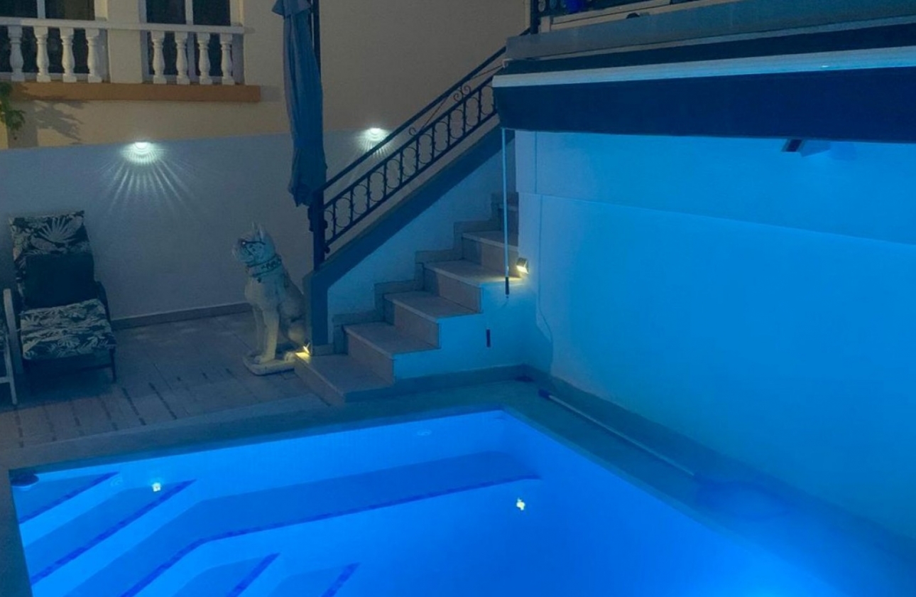 Resale - Villa - Orihuela Costa - Villamartín