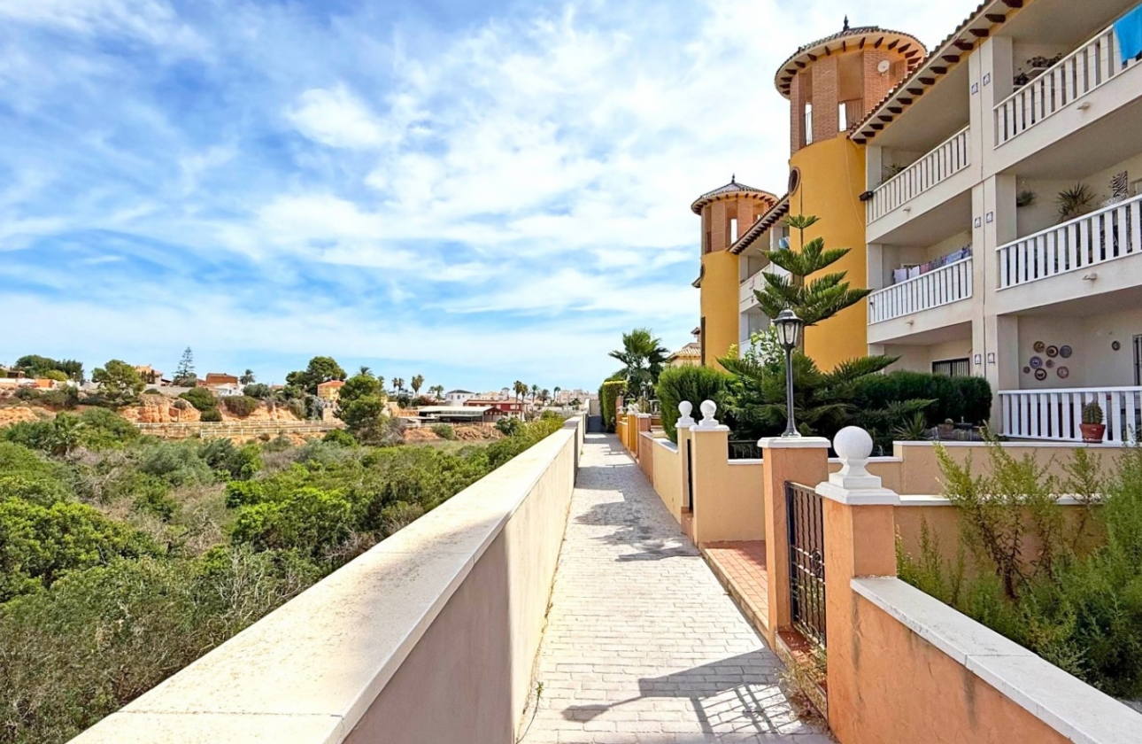 Resale - Apartment / flat - Orihuela Costa - Lomas de Cabo Roig