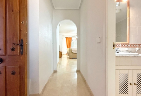Resale - Apartment / flat - Orihuela Costa - Villamartín
