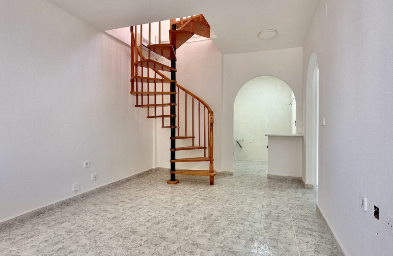 Resale - Apartment / flat - Orihuela Costa - Playa Flamenca