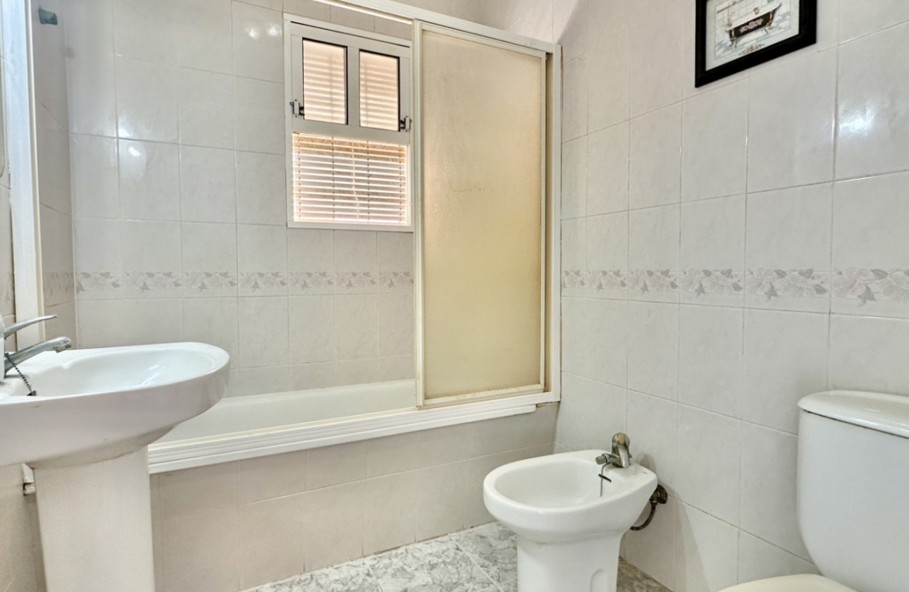 Resale - Apartment / flat - Orihuela Costa - Playa Flamenca