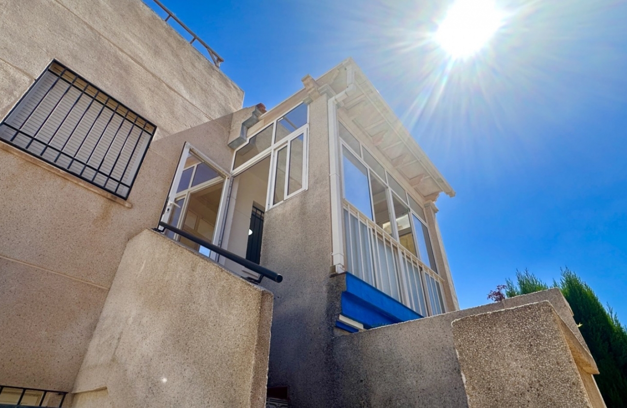 Resale - Apartment / flat - Orihuela Costa - Playa Flamenca