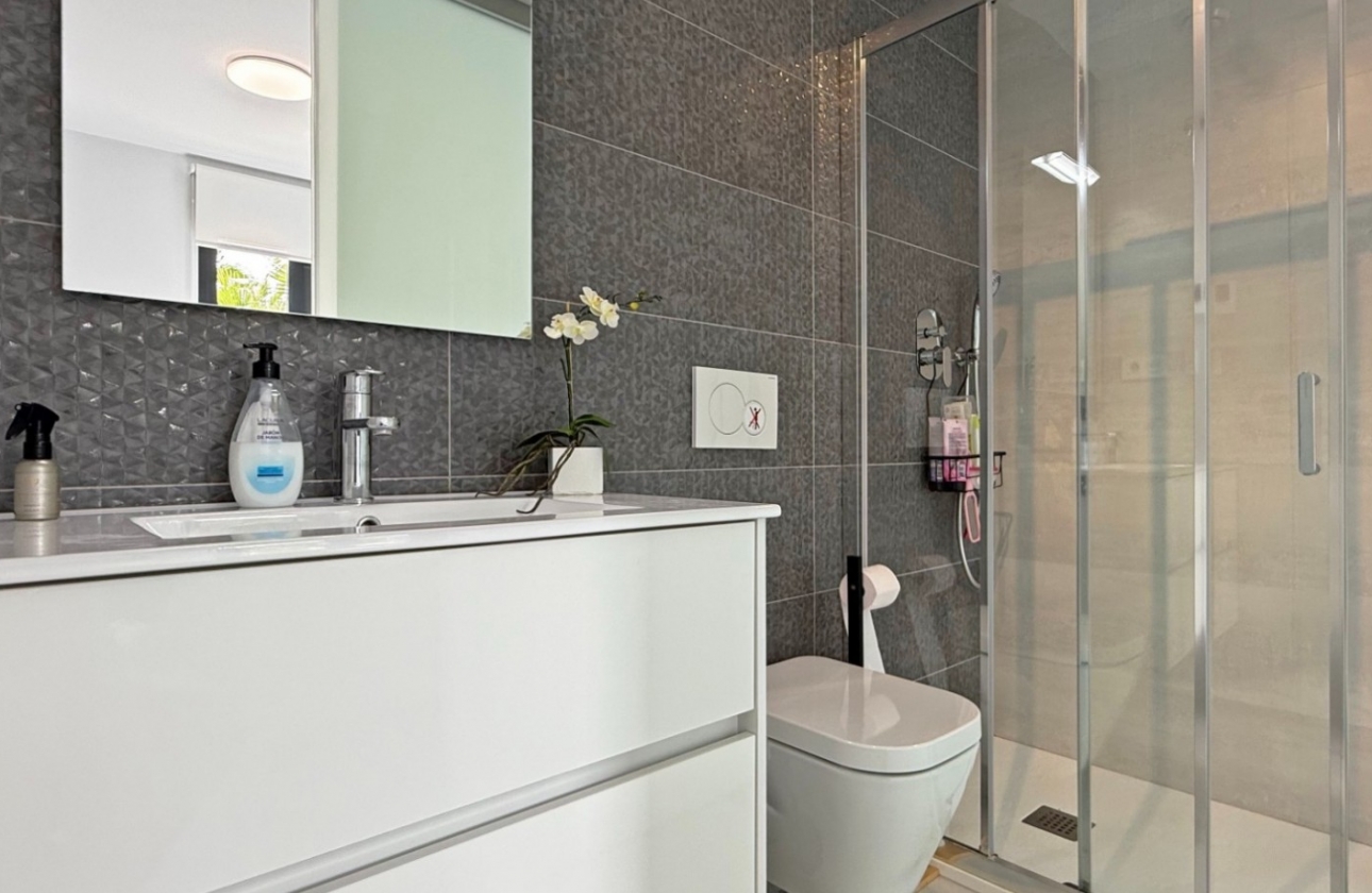 Resale - Apartment / flat - Orihuela Costa - Los Altos