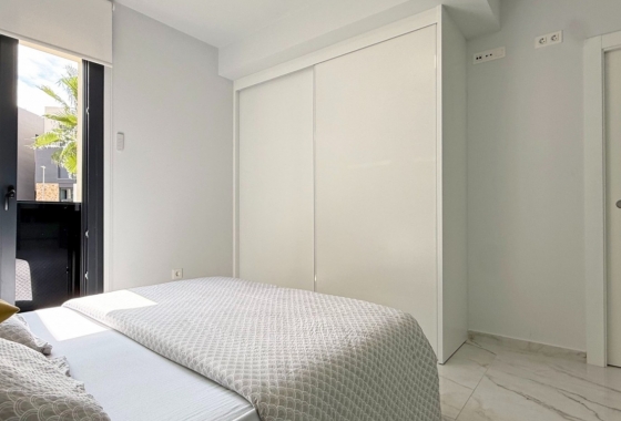 Resale - Apartment / flat - Orihuela Costa - Los Altos