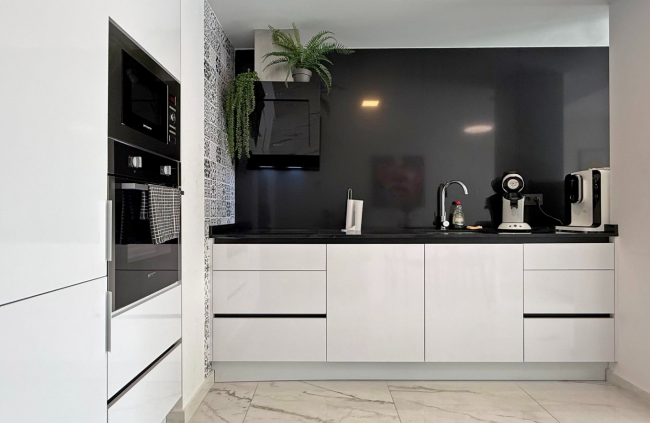 Resale - Apartment / flat - Orihuela Costa - Los Altos