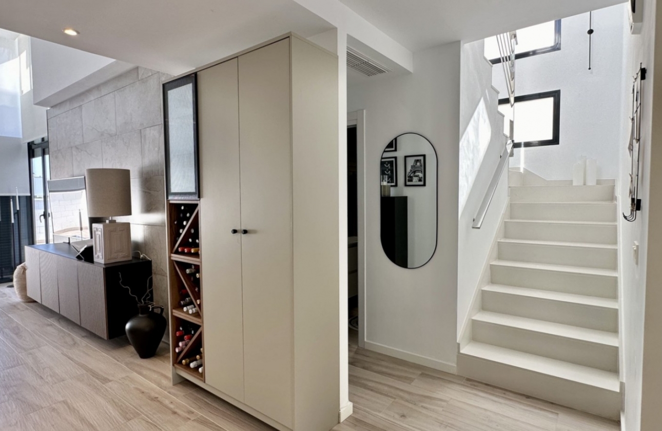 Resale - Villa - Orihuela Costa - Lomas de Cabo Roig