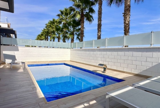 Resale - Villa - Orihuela Costa - Lomas de Cabo Roig