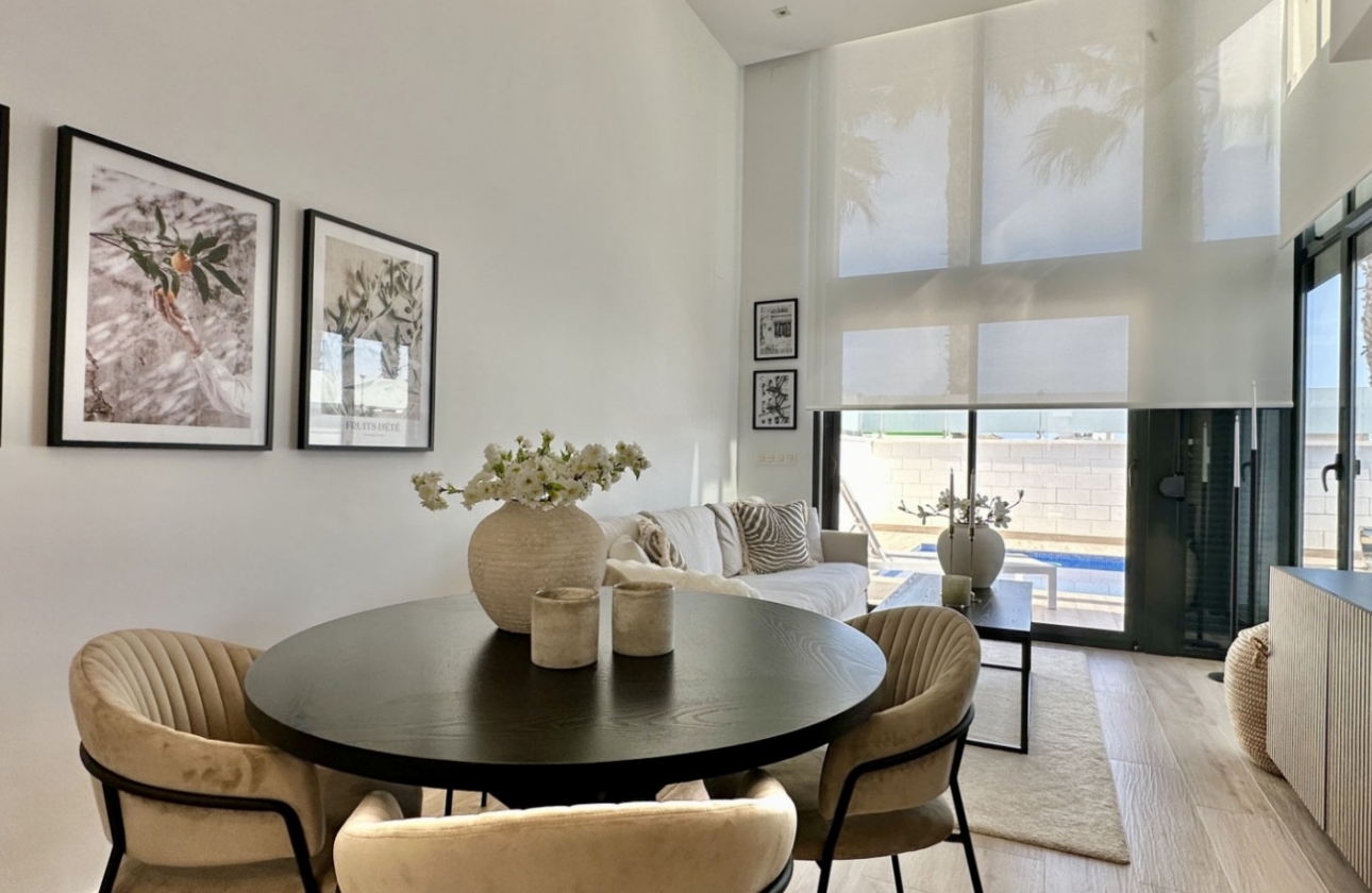 Resale - Villa - Orihuela Costa - Lomas de Cabo Roig