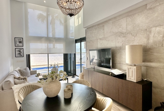 Resale - Villa - Orihuela Costa - Lomas de Cabo Roig