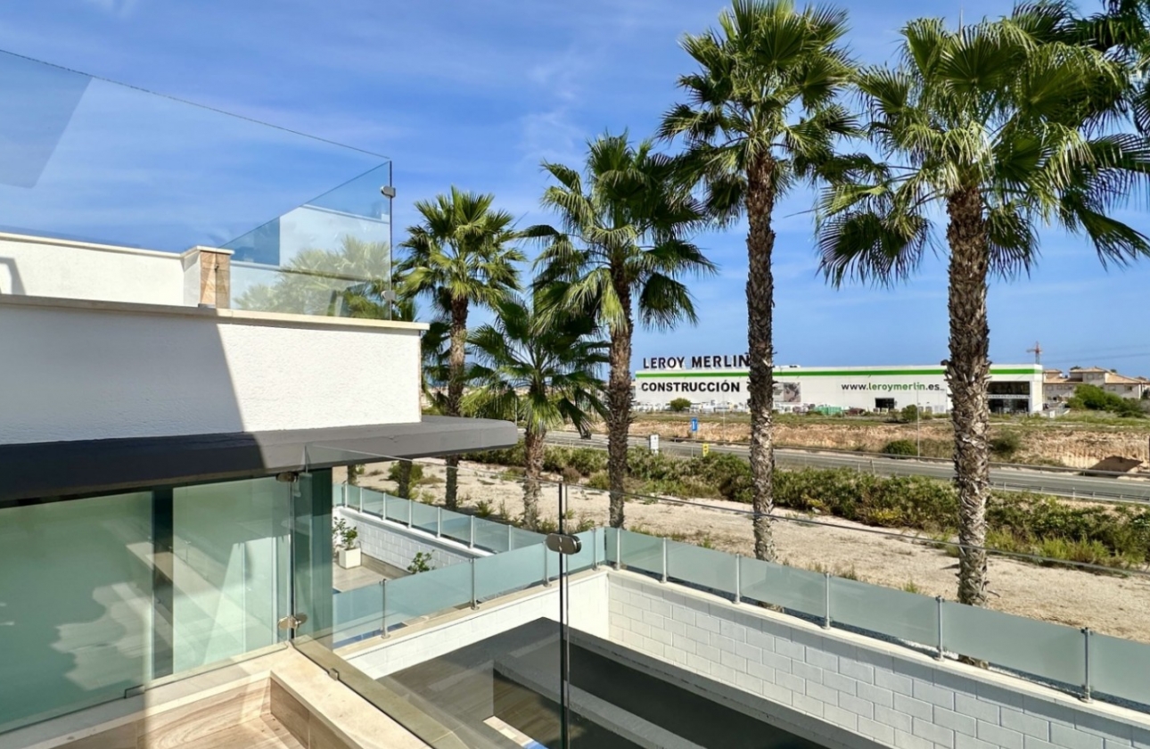 Resale - Villa - Orihuela Costa - Lomas de Cabo Roig