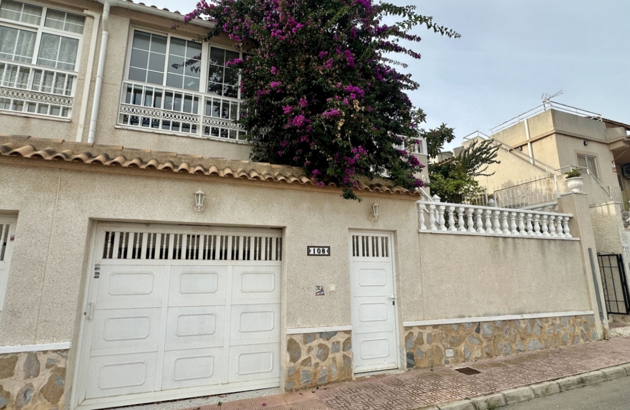 Resale - House - Orihuela Costa - Los Altos