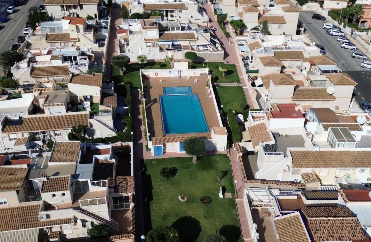 Resale - House - Orihuela Costa - Los Altos