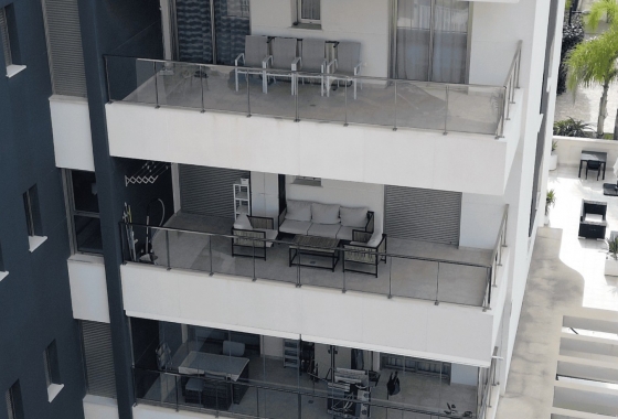 Resale - Apartment / flat - Orihuela Costa - Villamartín