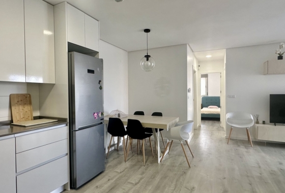 Resale - Apartment / flat - Orihuela Costa - Villamartín