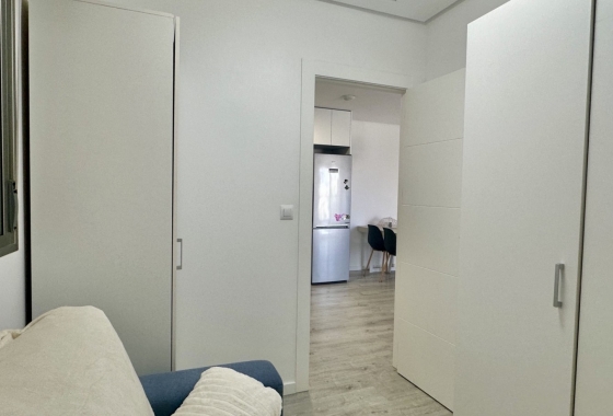Resale - Apartment / flat - Orihuela Costa - Villamartín