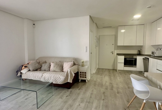 Resale - Apartment / flat - Orihuela Costa - Villamartín