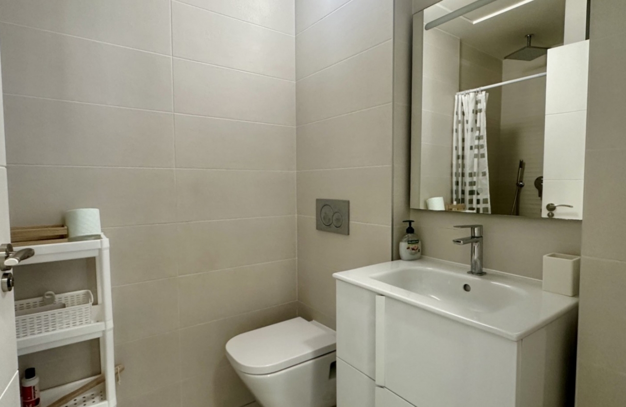 Resale - Apartment / flat - Orihuela Costa - Villamartín