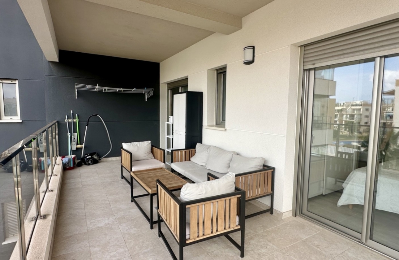 Resale - Apartment / flat - Orihuela Costa - Villamartín