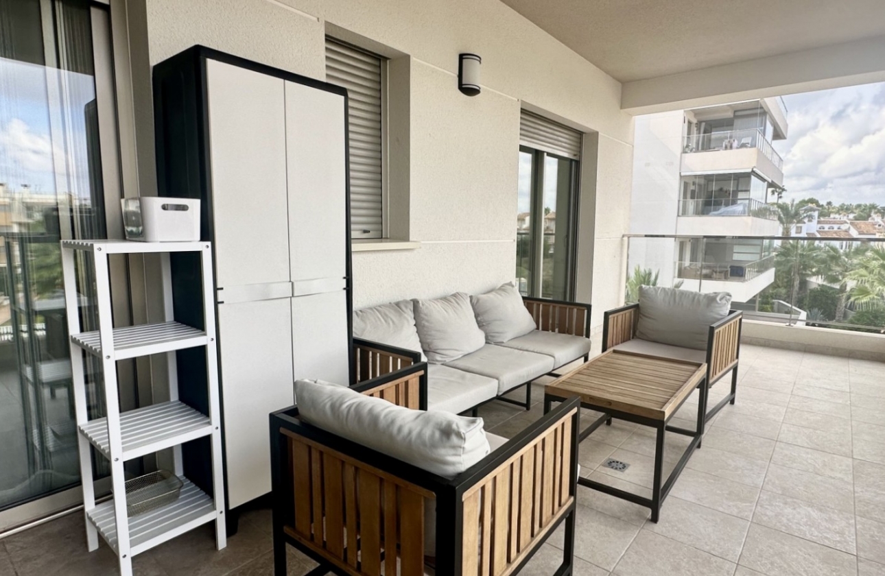 Resale - Apartment / flat - Orihuela Costa - Villamartín