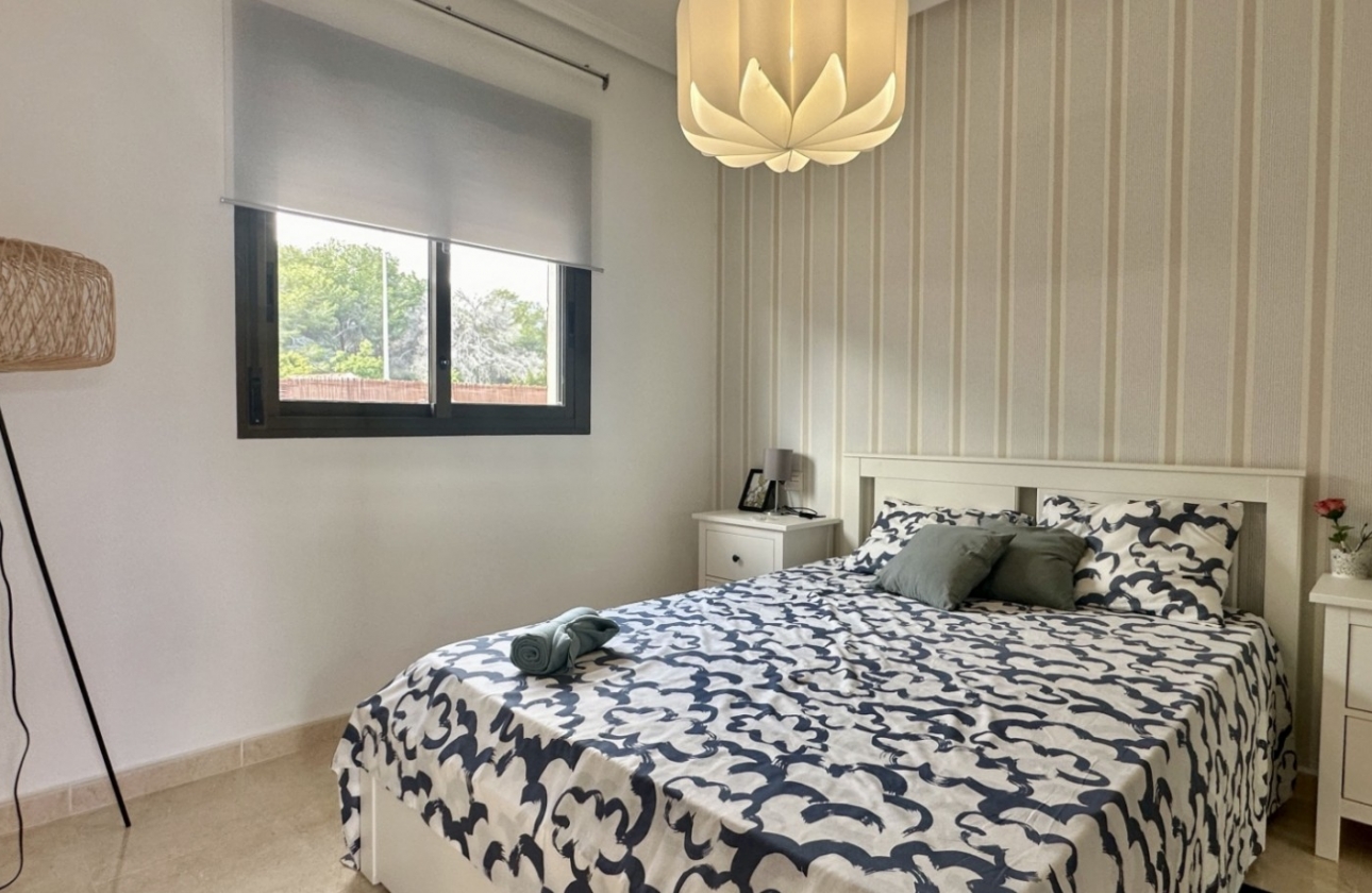 Resale - House - San Miguel de Salinas