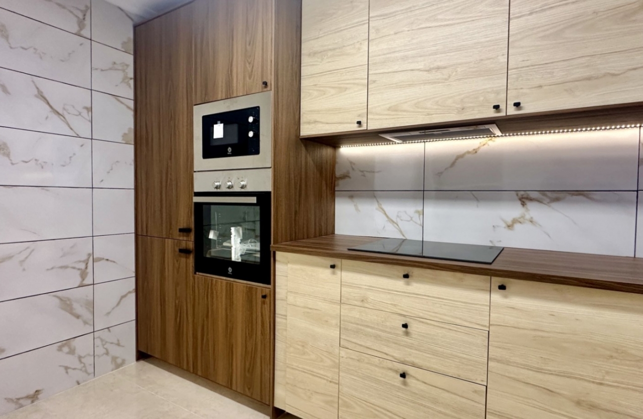 Resale - House - San Miguel de Salinas