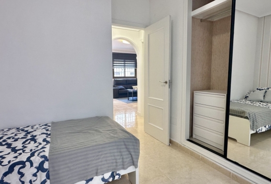 Resale - House - San Miguel de Salinas