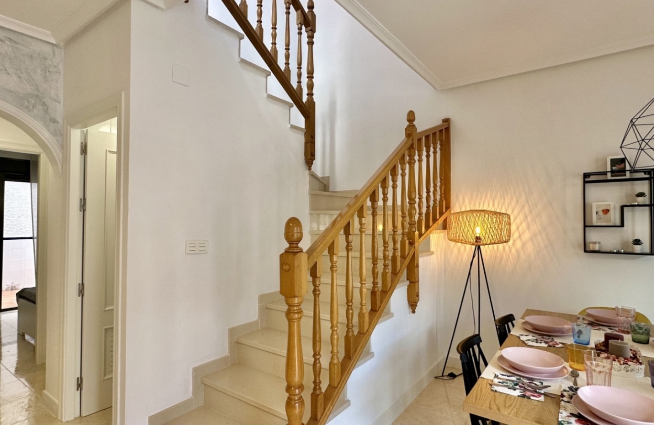 Resale - House - San Miguel de Salinas