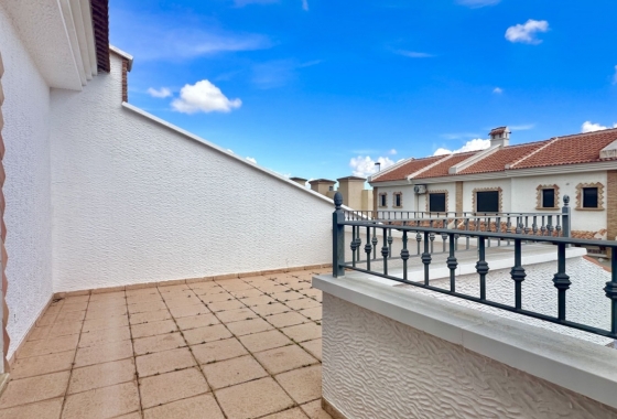 Resale - House - San Miguel de Salinas