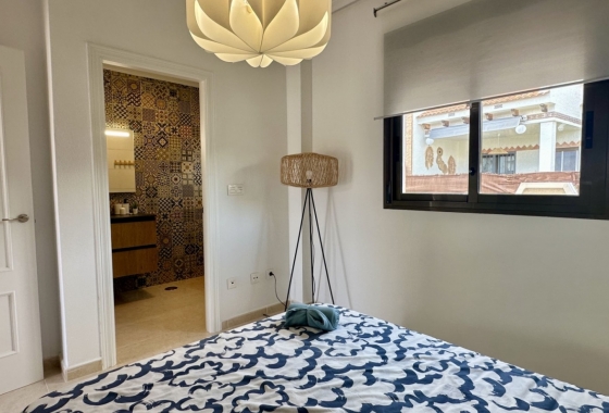 Resale - House - San Miguel de Salinas