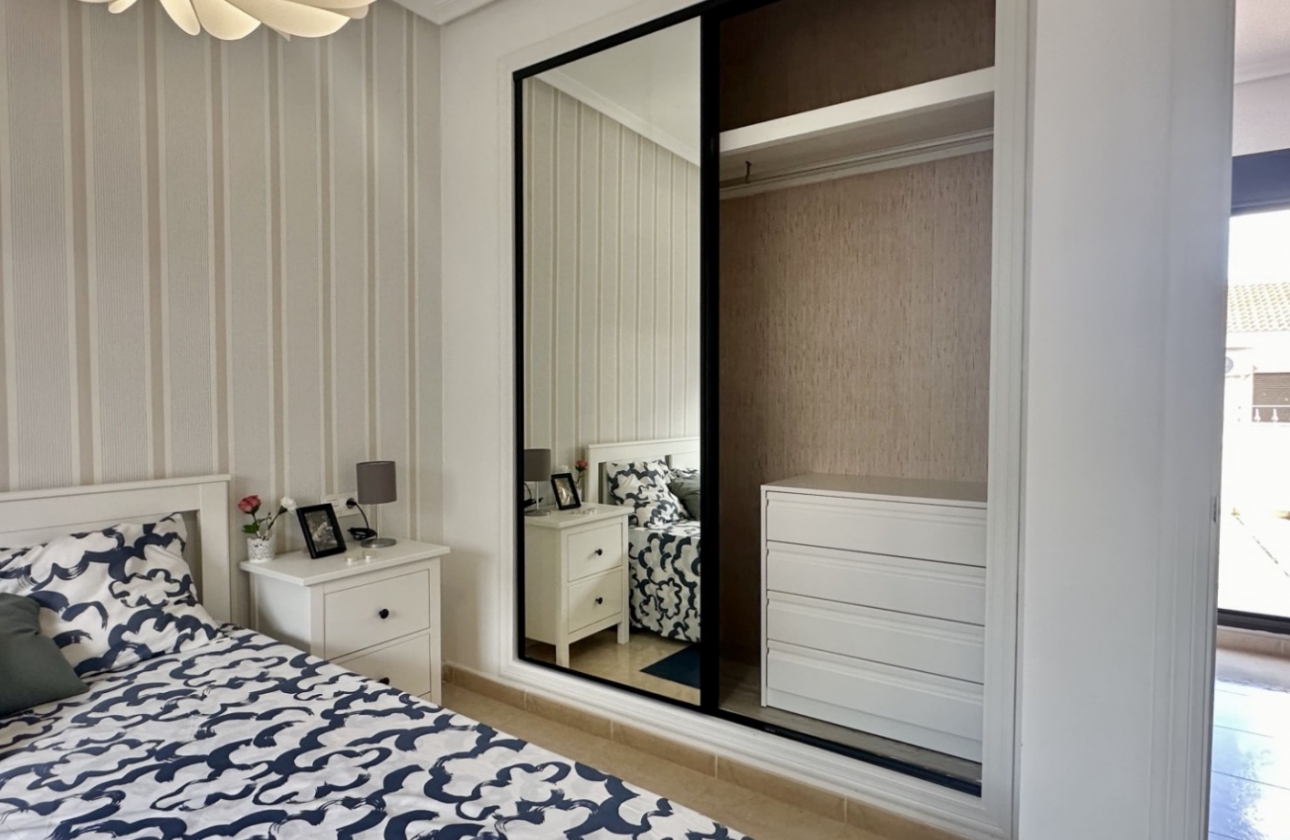 Resale - House - San Miguel de Salinas