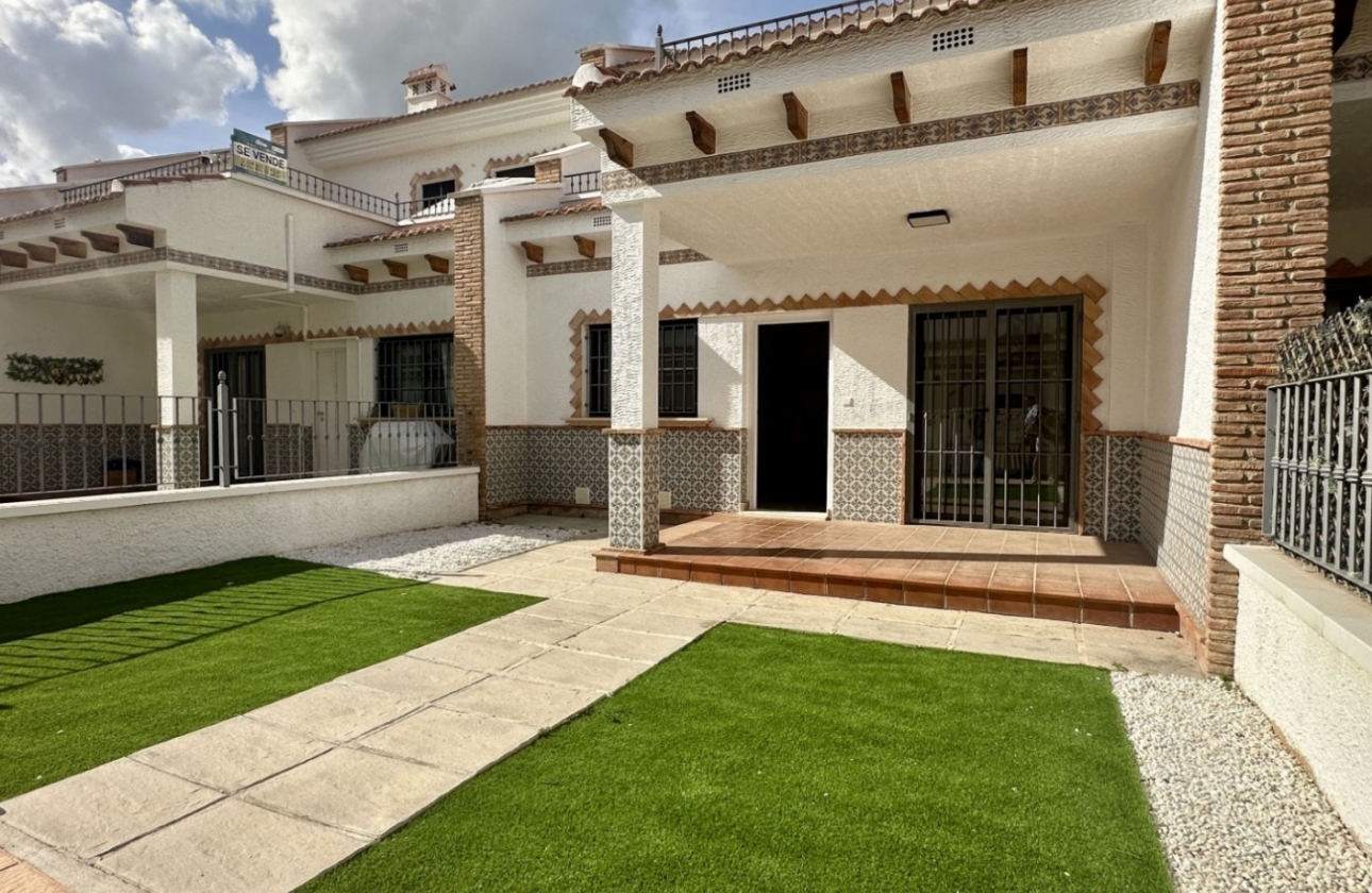 Resale - House - San Miguel de Salinas
