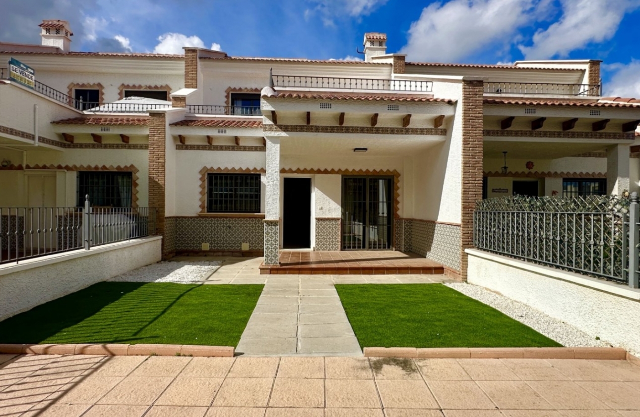 Resale - House - San Miguel de Salinas